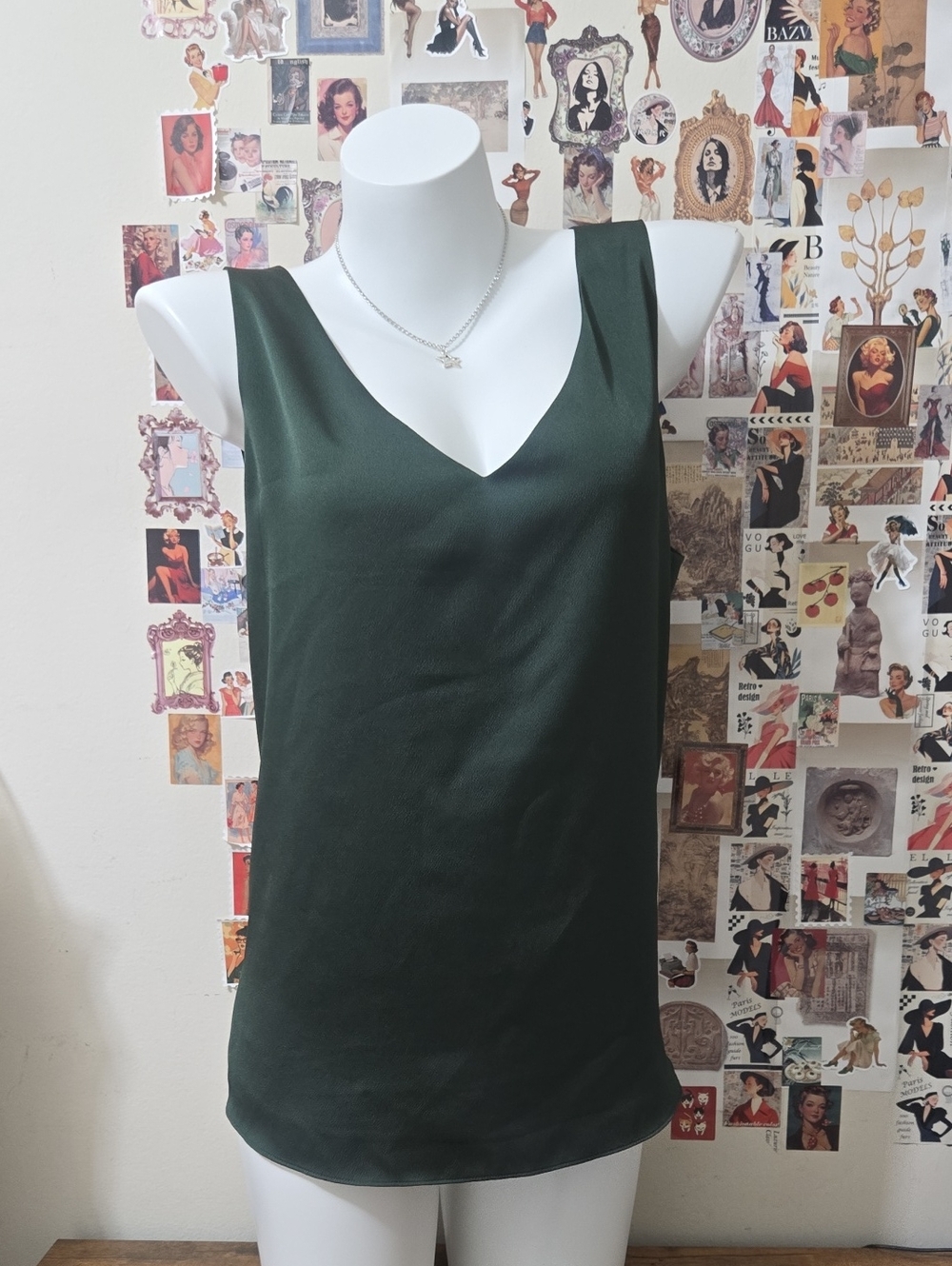 Melanie Lyne Emerald Green Satin Look Double Layered Sleeveless Blouse Size 14 N